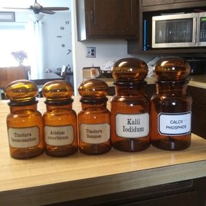 Vintage Amber Apothecary Collection